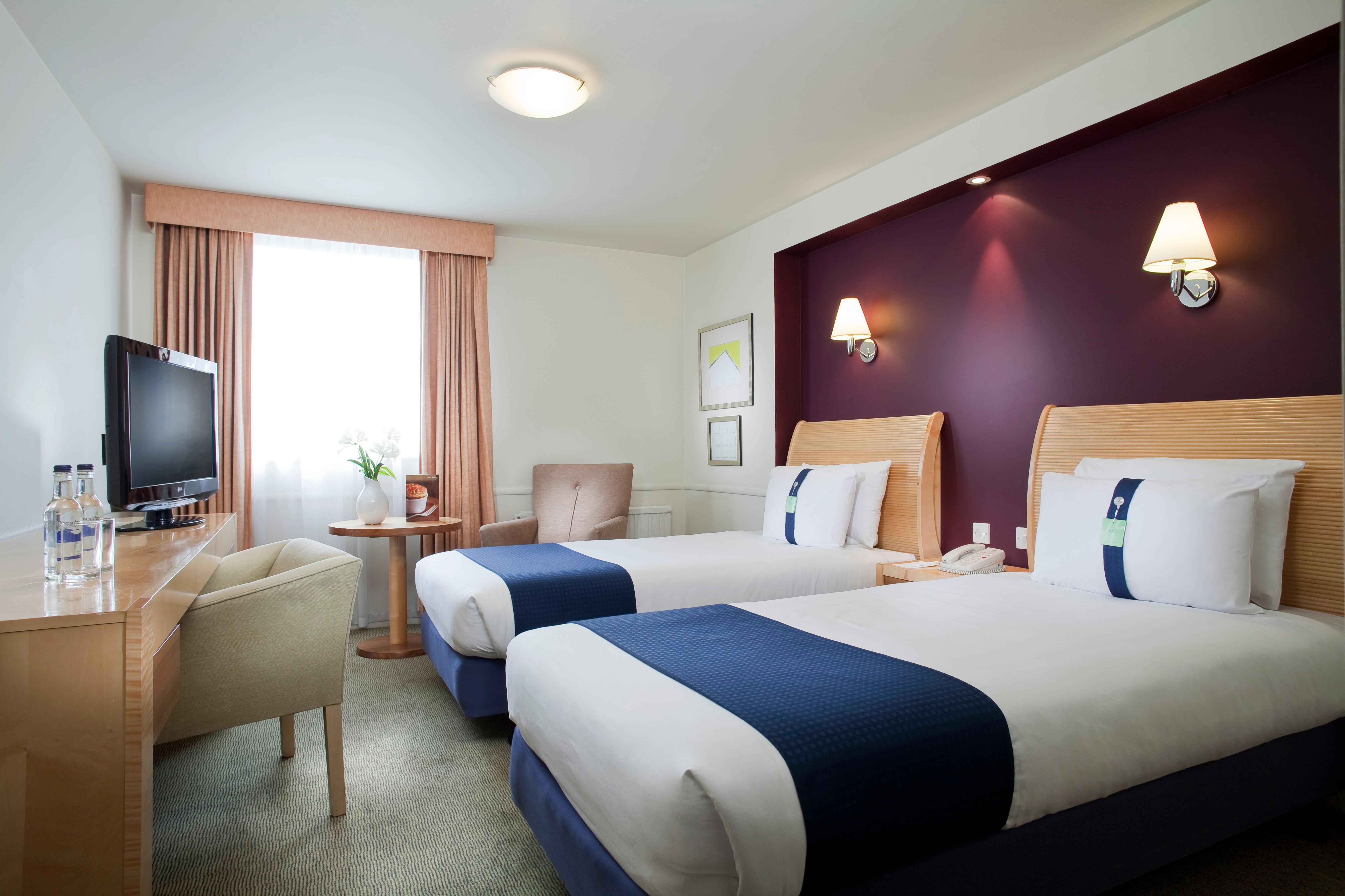 Holiday Inn London Sutton By Ihg Exterior foto