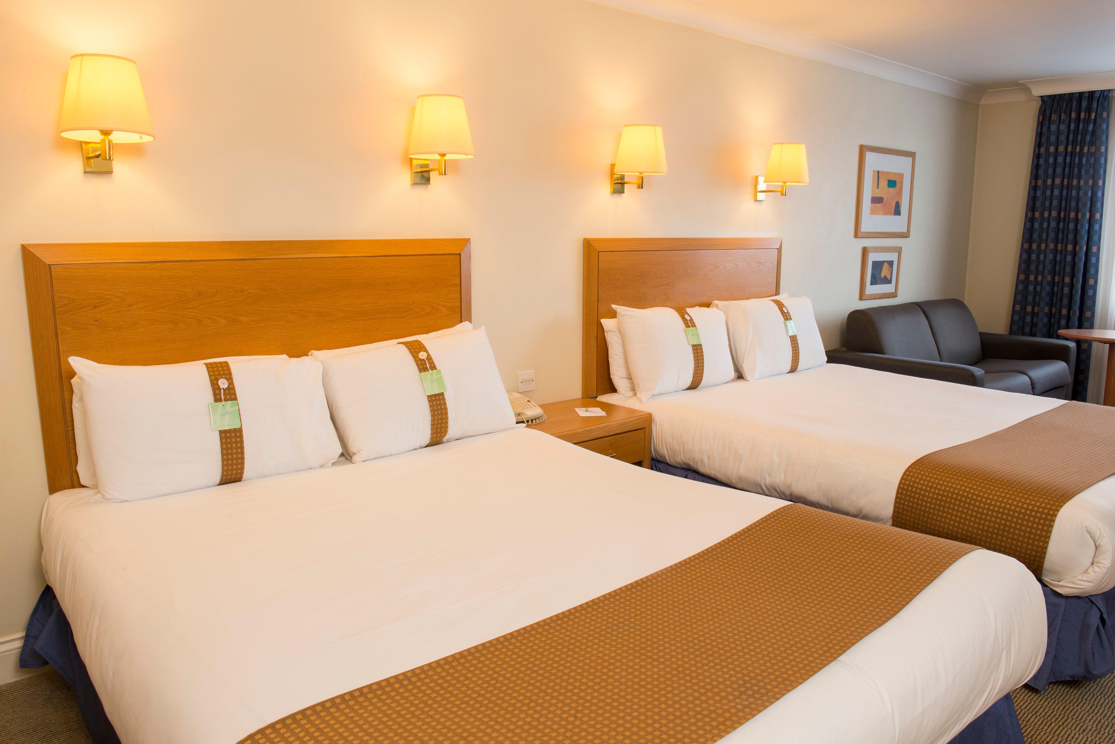 Holiday Inn London Sutton By Ihg Exterior foto