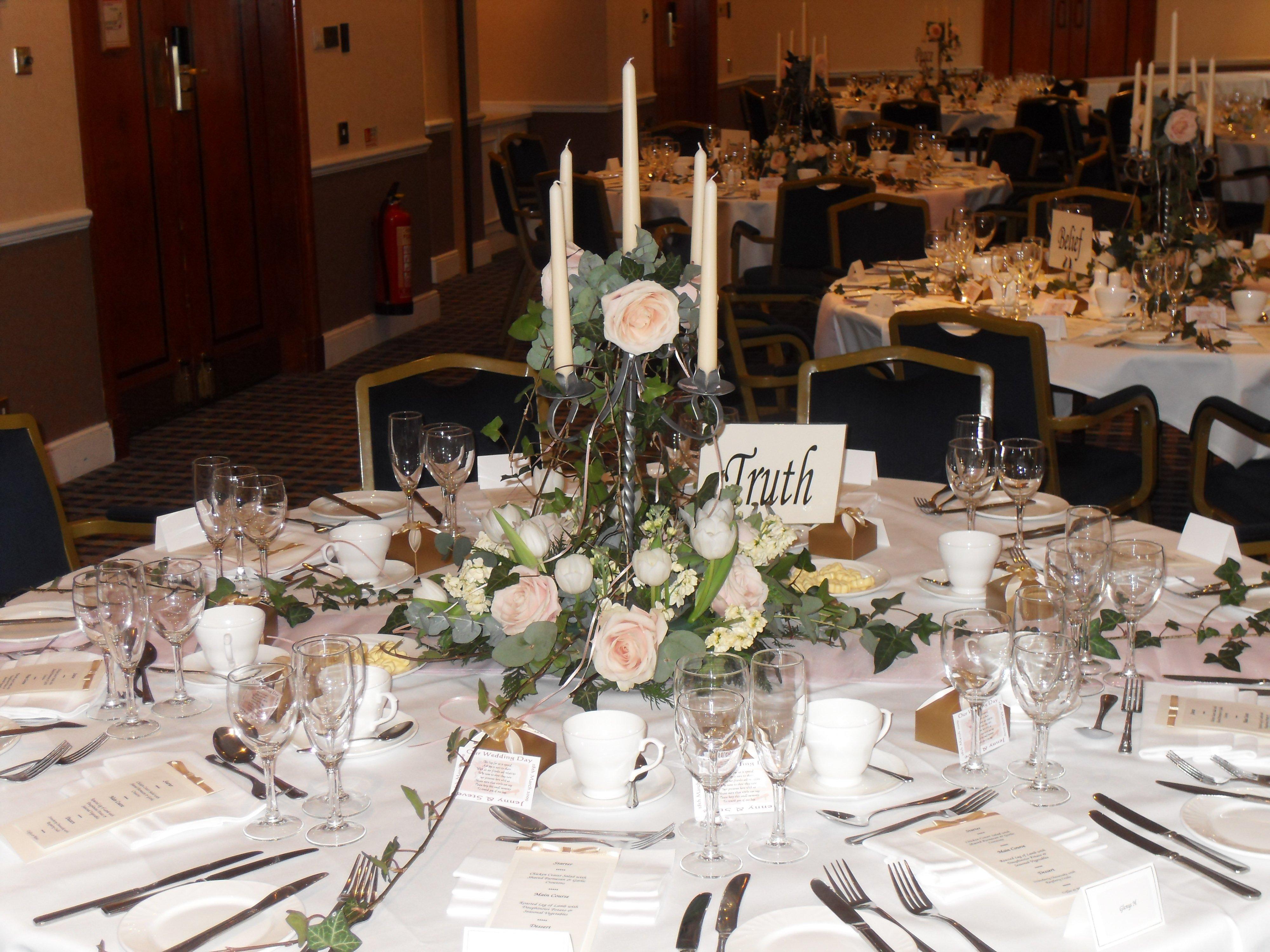 Holiday Inn London Sutton By Ihg Exterior foto